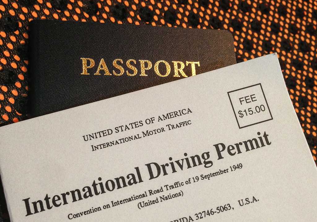 国际驾驶执照,护照