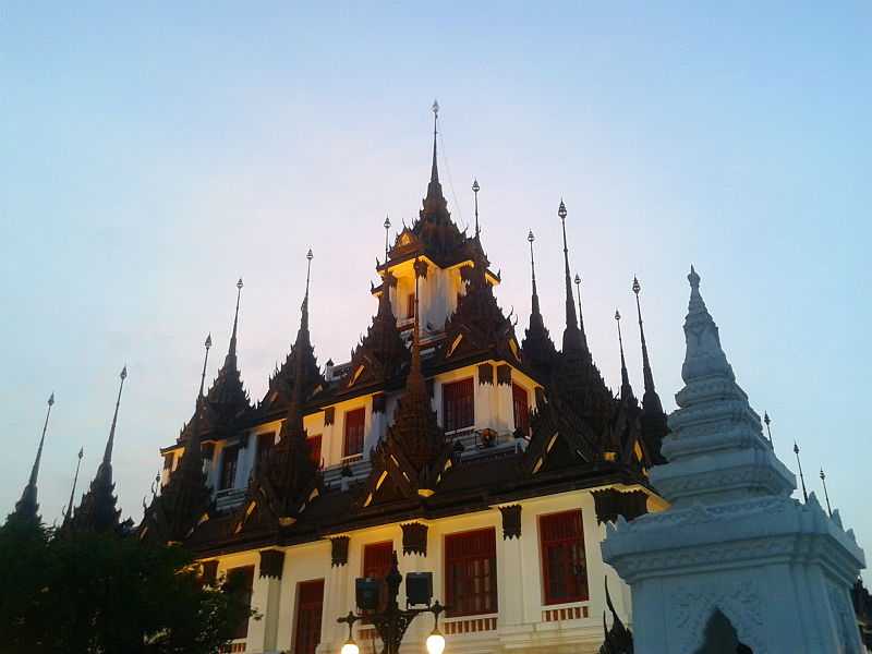 Loha Prasat，泰国寺庙