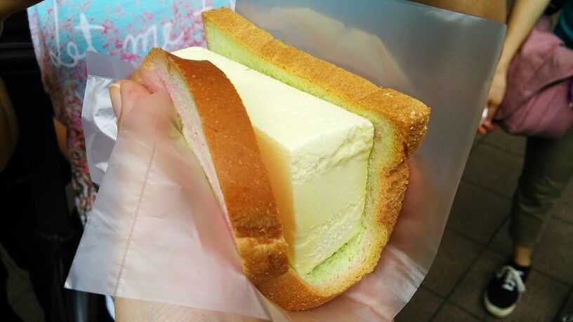 冰淇淋三明治